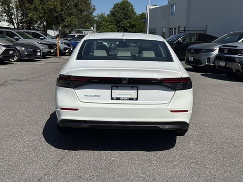 Used 2025 Honda Accord LX image 23