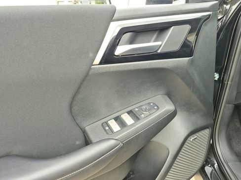 New 2026 Mitsubishi Outlander ES FWD image 19