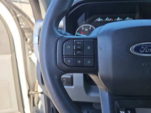 Used 2023 Ford F250 XLT w/ FX4 Off-Road Package image 16