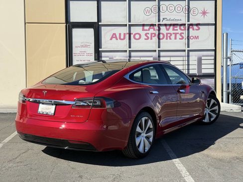 Used 2020 Tesla Model S Long Range Plus image 7