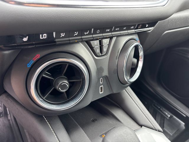 Used 2024 Chevrolet Blazer LT w/ Convenience Package FWD image 24