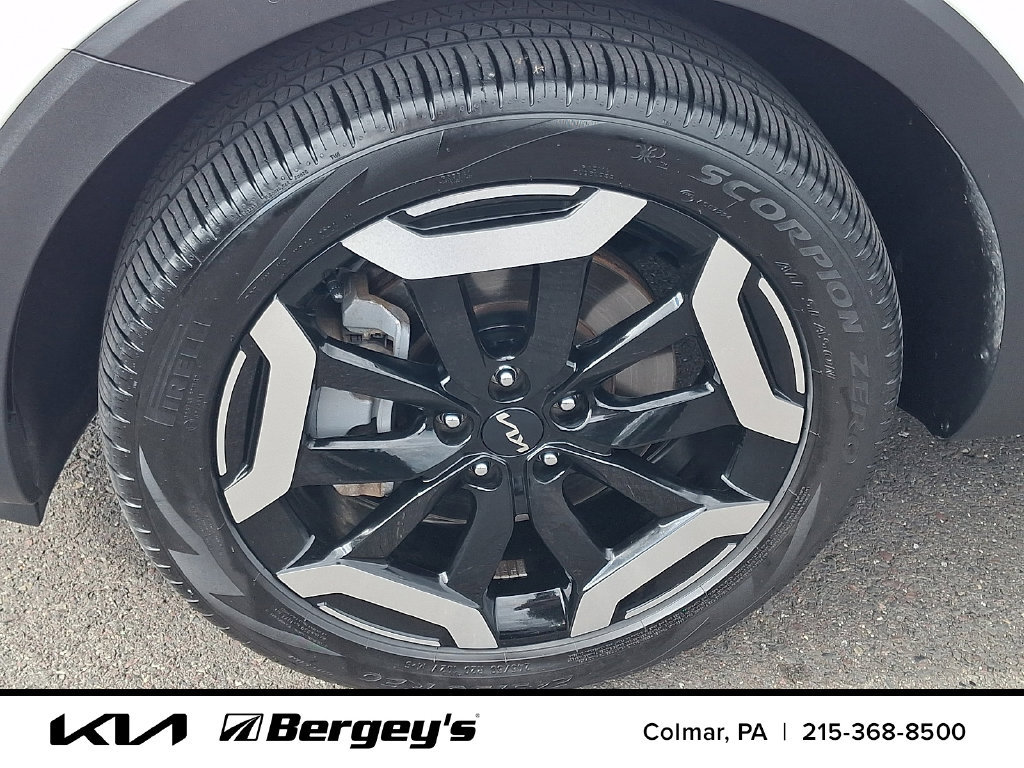 Certified 2024 Kia Telluride S w/ S Sunroof Package AWD/4WD image 10