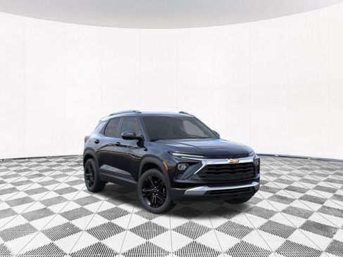 New 2026 Chevrolet TrailBlazer LT w/ Midnight Edition FWD image 8