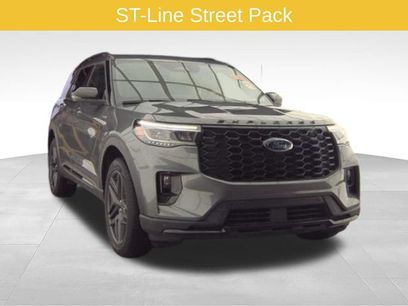 Used 2025 Ford Explorer ST-Line w/ Premium Package