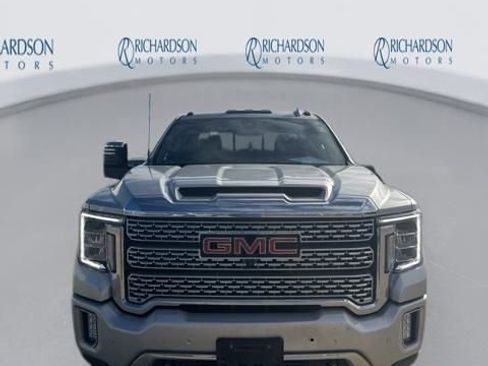 Used 2023 GMC Sierra 2500 Denali image 5