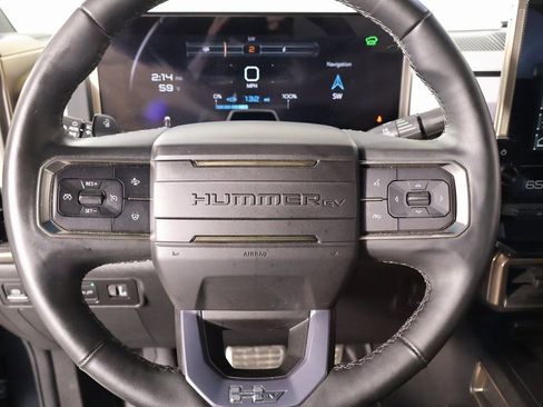 Used 2025 GMC Hummer EV 3X w/ LPO, Sport Package image 4