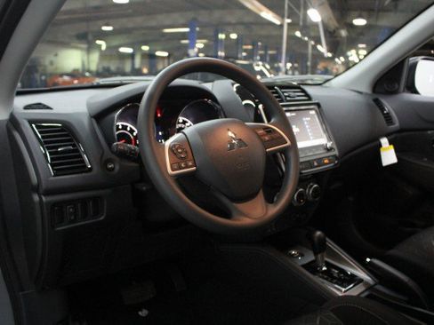 New 2026 Mitsubishi Outlander Sport ES image 5