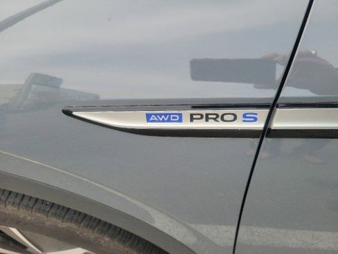 Used 2023 Volkswagen ID.4 Pro S image 7