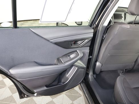 Used 2025 Subaru Outback image 44