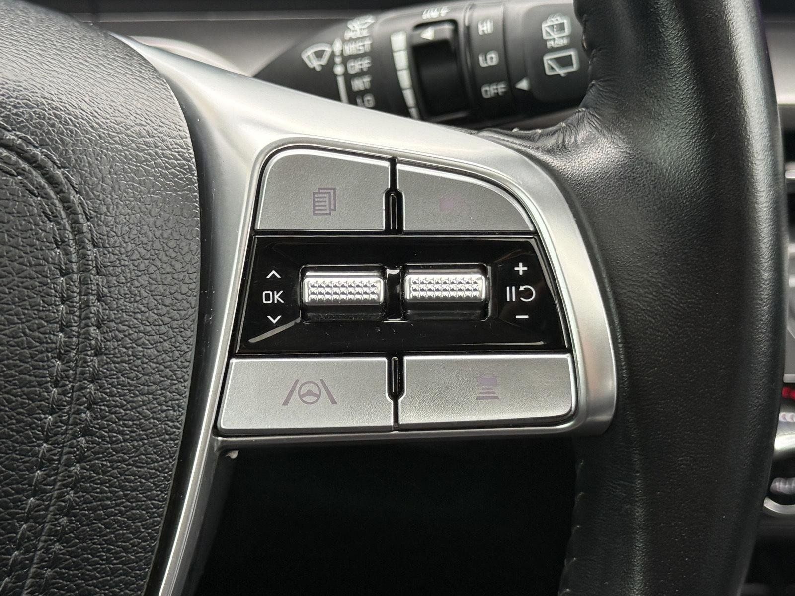 Used 2025 Kia Telluride S AWD/4WD image 39