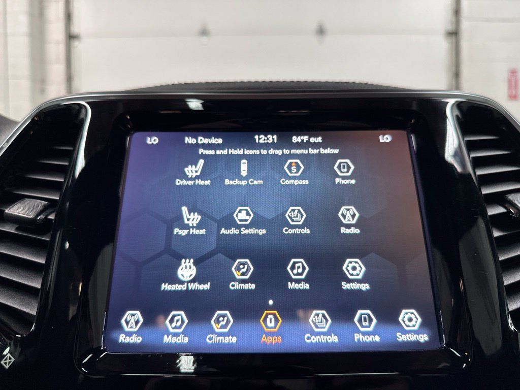 Used 2022 Jeep Cherokee Limited AWD/4WD image 31