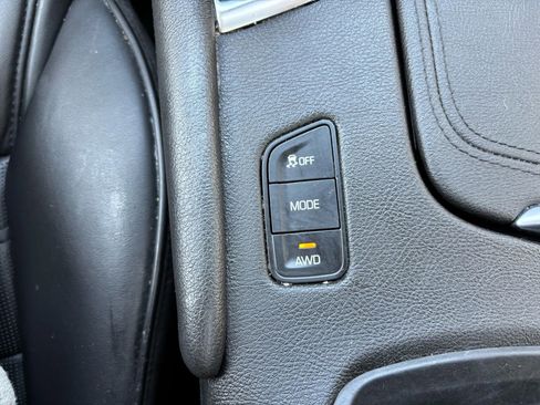 Used 2018 Cadillac XT5 Platinum image 24