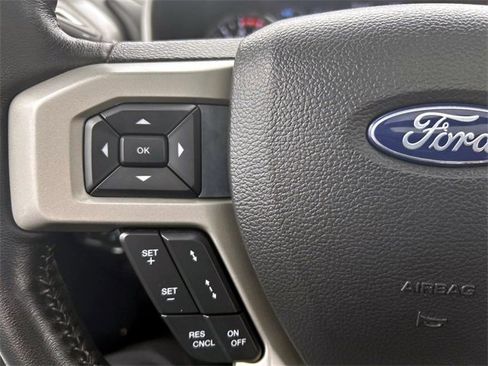 Used 2022 Ford F250 Lariat w/ Tremor Off-Road Package image 29