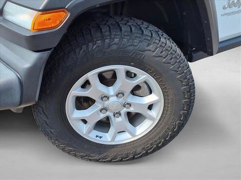 Used 2021 Jeep Wrangler Unlimited Sport AWD/4WD image 10
