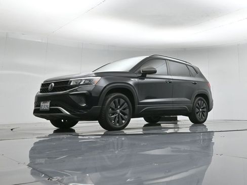 Used 2022 Volkswagen Taos S image 47