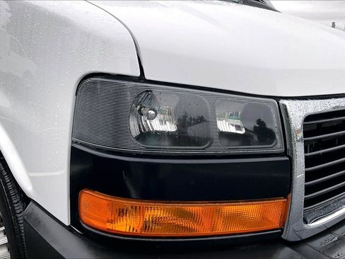 Certified 2024 GMC Savana 2500 w/ Driver Convenience Package image 23