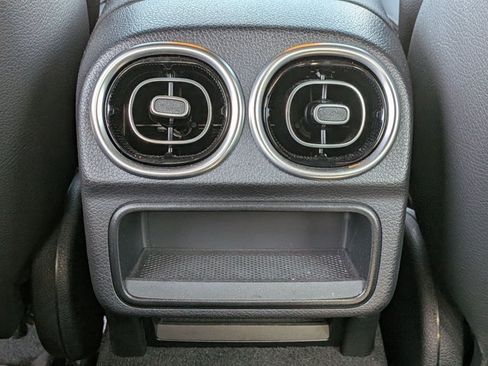 Used 2022 Mercedes-Benz C 300 Sedan image 16