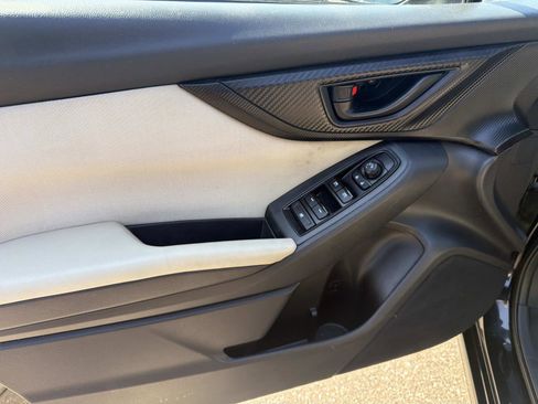 Used 2017 Subaru Impreza 2.0i AWD/4WD image 13