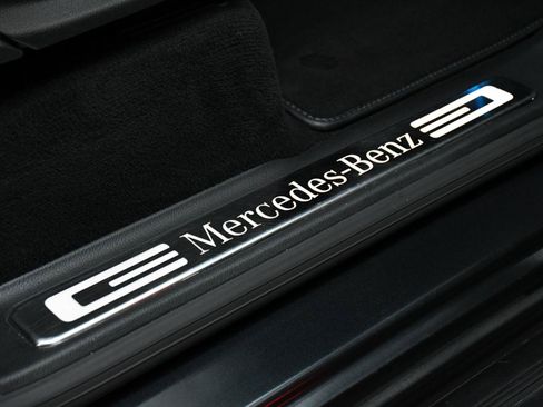 Used 2020 Mercedes-Benz G 550 w/ G Manufaktur Interior Package image 42