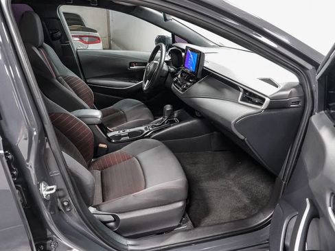 Certified 2024 Toyota Corolla SE FWD image 17