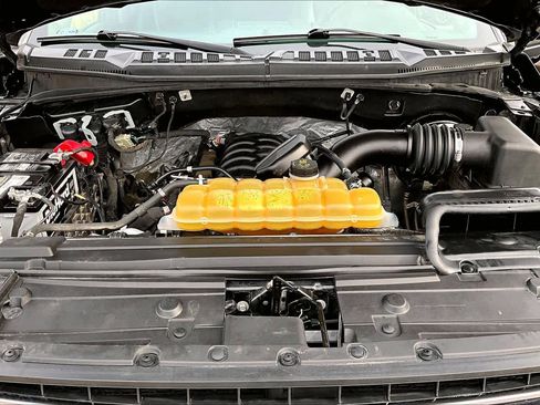 Certified 2019 Ford F150 Lariat image 32