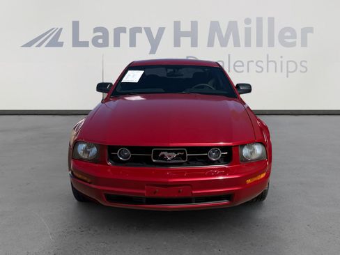 Used 2008 Ford Mustang Deluxe image 8