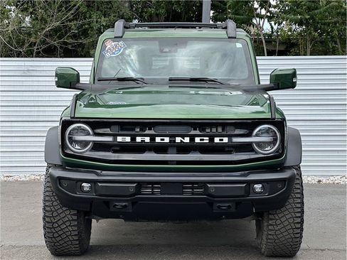 Used 2024 Ford Bronco Outer Banks AWD/4WD image 7