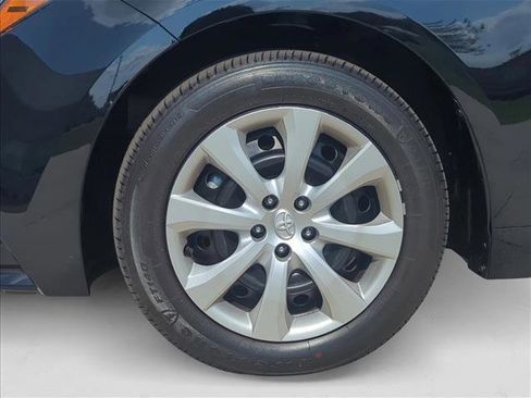 New 2025 Toyota Corolla LE image 9