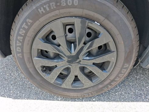 Used 2023 Honda CR-V LX image 11