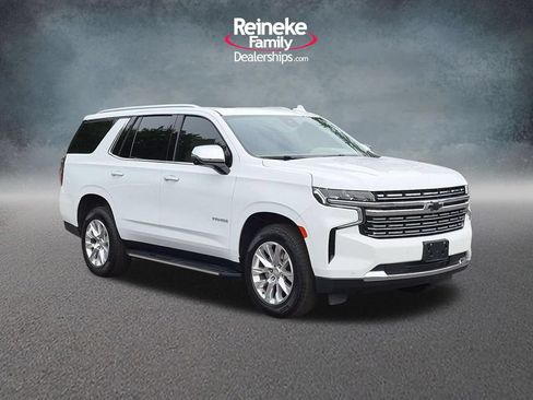 Used 2023 Chevrolet Tahoe Premier w/ Premium Package 2 AWD/4WD image 3