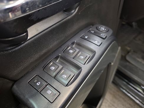 Used 2014 Chevrolet Silverado 1500 LT image 25