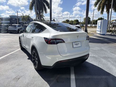 Used 2023 Tesla Model Y Long Range image 6