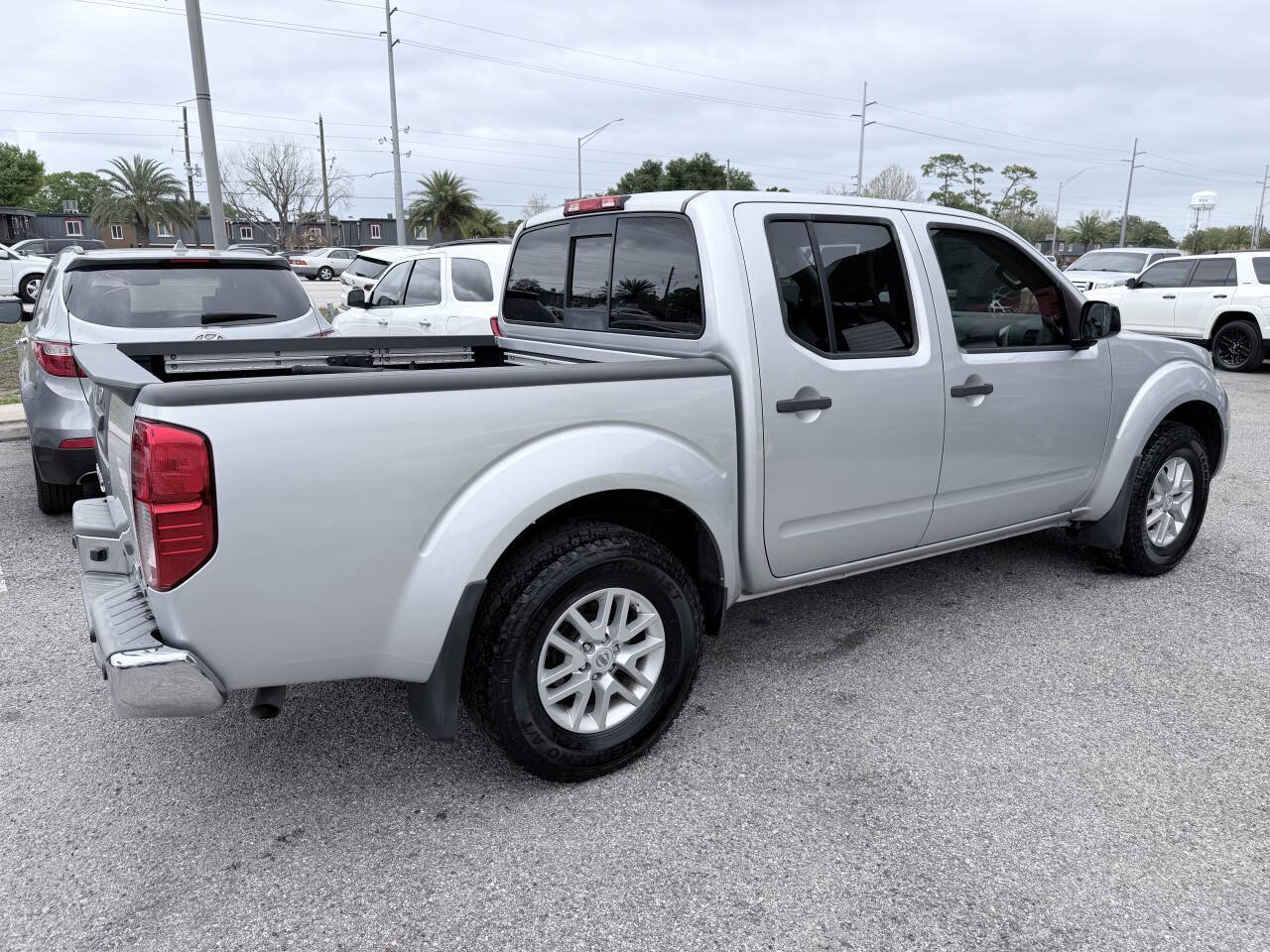 Used 2019 Nissan Frontier SV w/ Value Truck Package RWD image 7