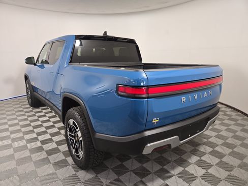 Used 2022 Rivian R1T Launch Edition AWD/4WD image 3