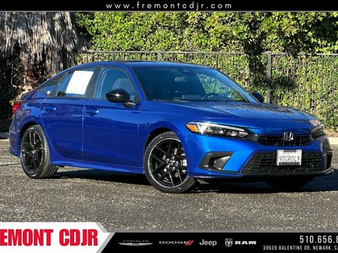 Used 2022 Honda Civic Sport image 1