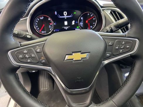 Used 2024 Chevrolet Malibu LT image 21