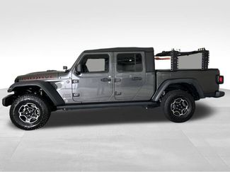 Used 2022 Jeep Gladiator Mojave w/ Trailer Tow Package video 2