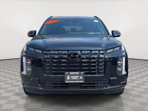 Used 2025 Hyundai Palisade Calligraphy AWD/4WD image 2