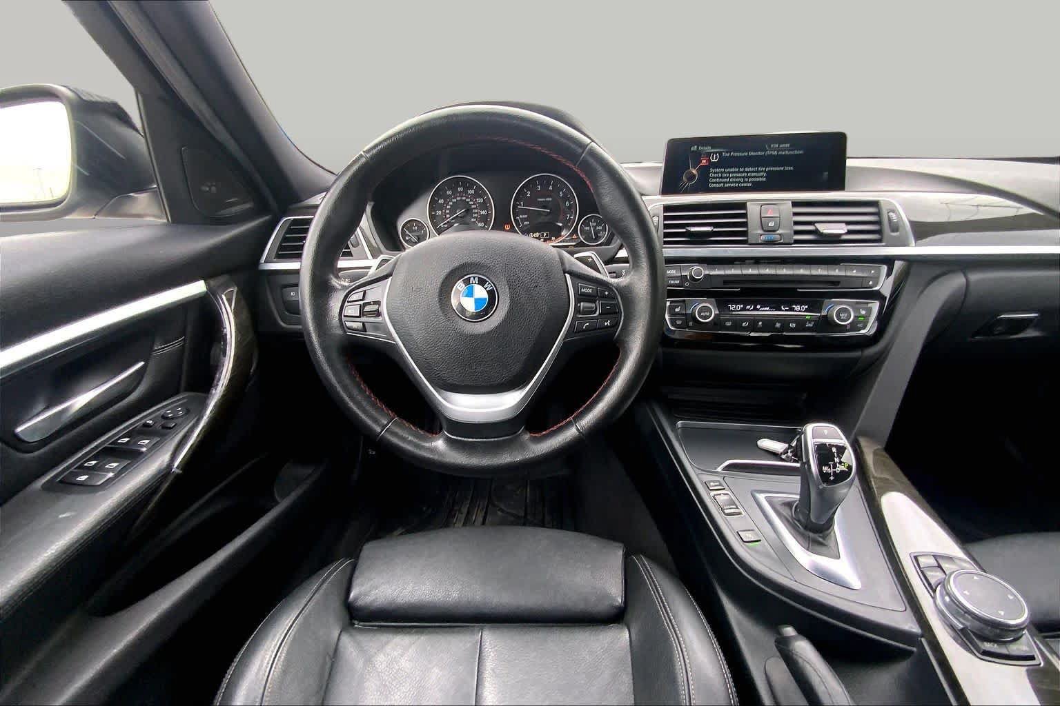 Used 2016 BMW 340i Sedan RWD image 6