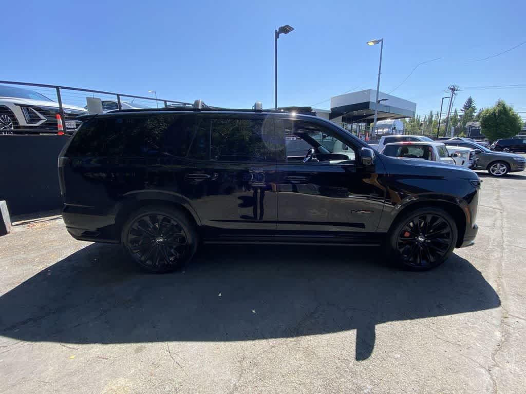 Certified 2026 Cadillac Escalade V w/ LPO, ONYX Package AWD/4WD image 7