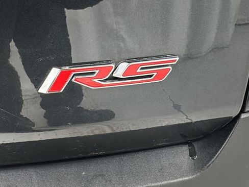 Used 2021 Chevrolet Traverse RS image 39