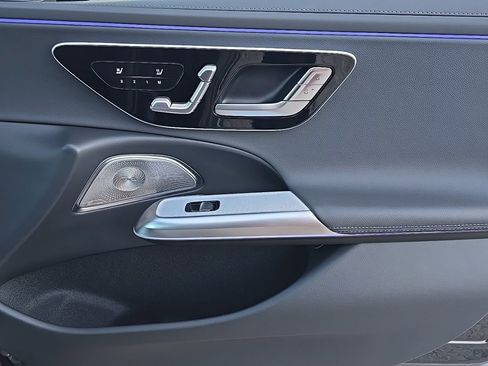 New 2026 Mercedes-Benz E 350 4MATIC image 33