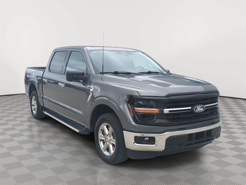 Used 2025 Ford F150 XLT w/ Equipment Group 301A Standard RWD image 13