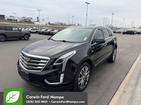 Used 2018 Cadillac XT5 Premium Luxury image 3