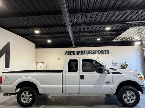 Used 2016 Ford F250 XL w/ XL Appearance Package AWD/4WD image 4