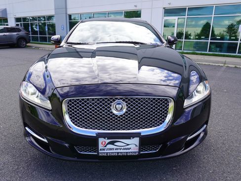 Used 2013 Jaguar XJ L Portfolio AWD/4WD image 2