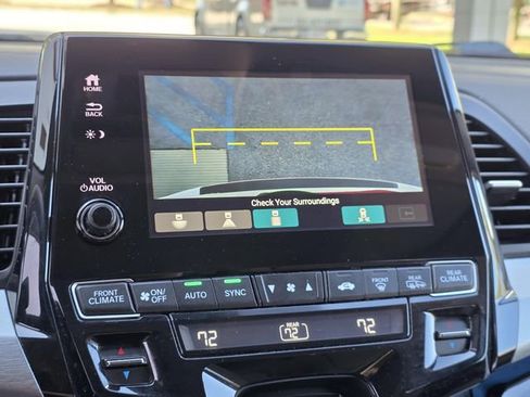 Used 2023 Honda Odyssey Touring image 22