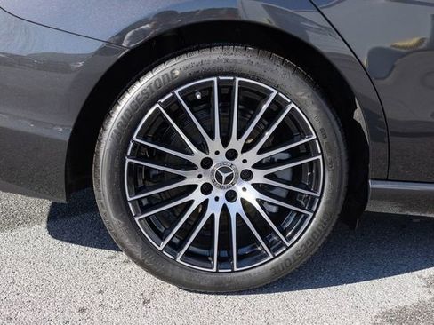 New 2026 Mercedes-Benz C 300 4MATIC Sedan image 9