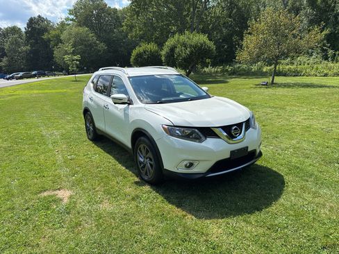 Used 2016 Nissan Rogue SL AWD/4WD image 1
