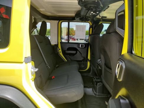 Used 2022 Jeep Wrangler Unlimited Sport AWD/4WD image 20